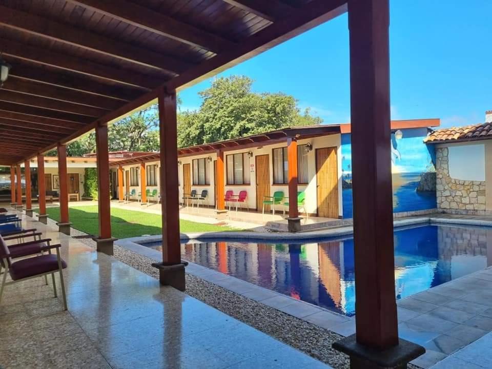 Hotel La Siesta Liberia Kültér fotó