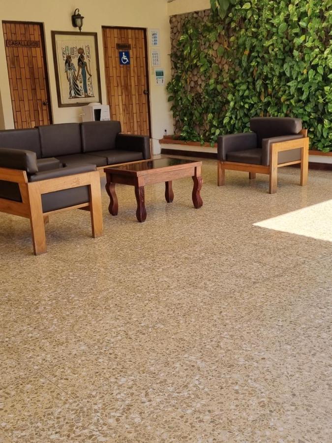 Hotel La Siesta Liberia Kültér fotó