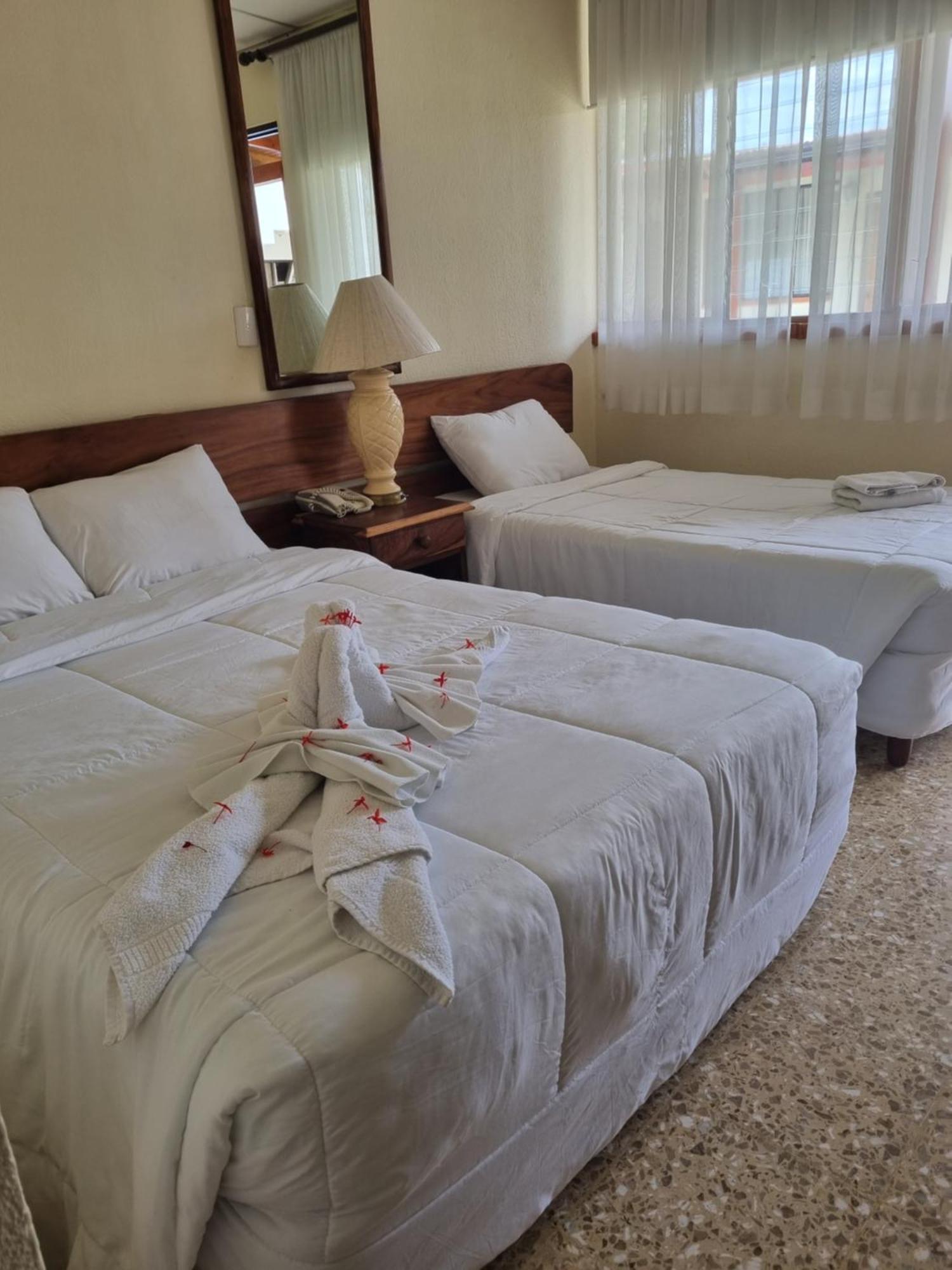 Hotel La Siesta Liberia Szoba fotó
