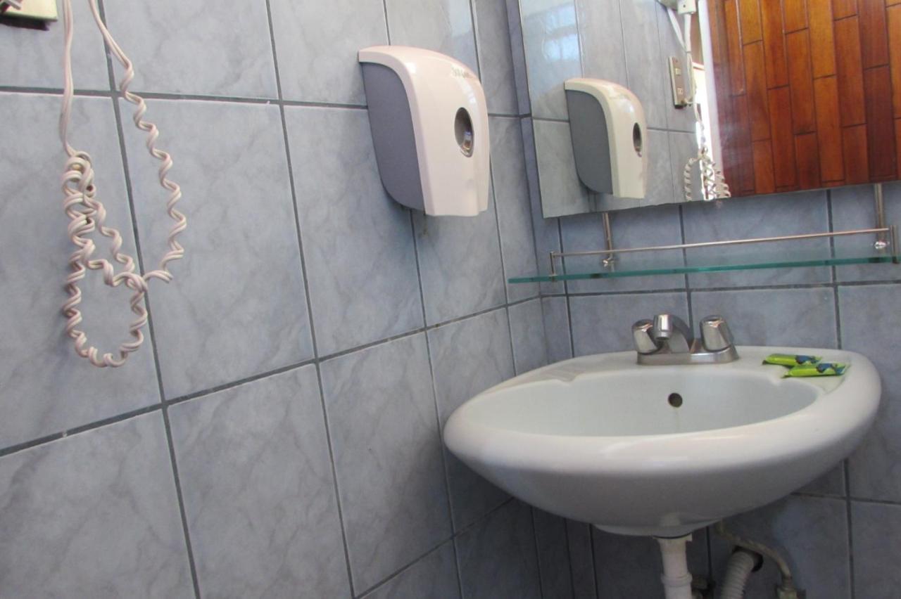 Hotel La Siesta Liberia Kültér fotó
